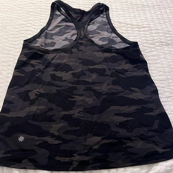 NWOT Athleta Camo Racerback Tank - Picture 5 of 8